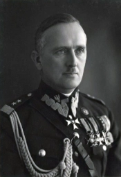 Major General Stefan Dąb-Biernacki, commander of the Polish Prusy Army during the invasion of Poland