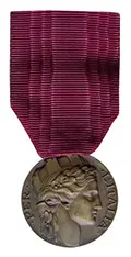 Medal for Volunteers of the War 1940–1945 – Italy